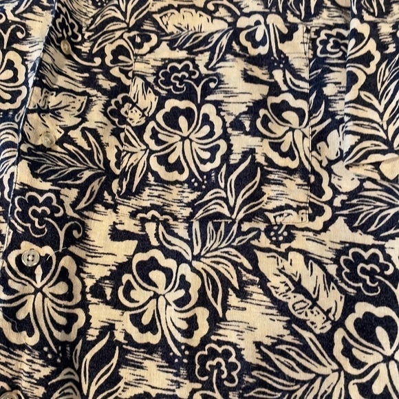 Jos A Banks Buttoned Floral Shirt - Picture 6 of 6